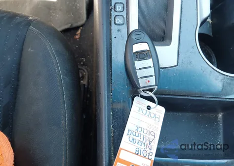 2018 Nissan Altima 2.5 Sv из США, поврежденный, VIN 1N4AL3AP2JC187708